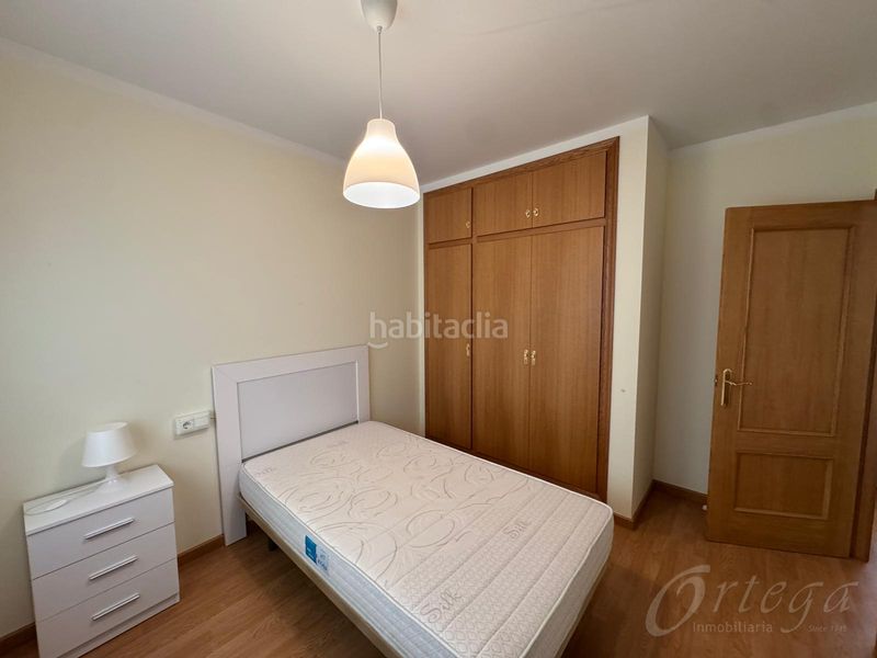 Foto f0ee1425-9588-43b4-b015-41eb3de777cb. Pis amb calefacció aparcament a Cehegín