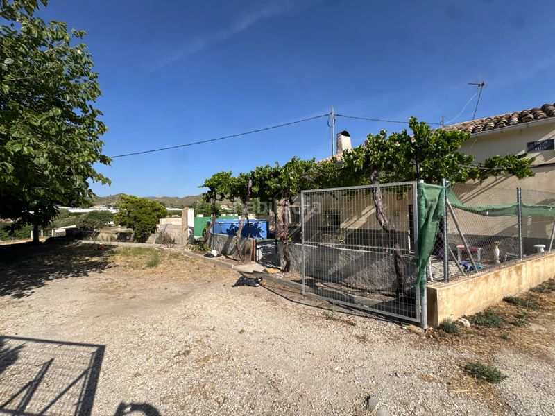 Foto 779e93fe-3dba-455c-bd74-553f28599534. Xalet amb xemeneia aparcament a Cehegín