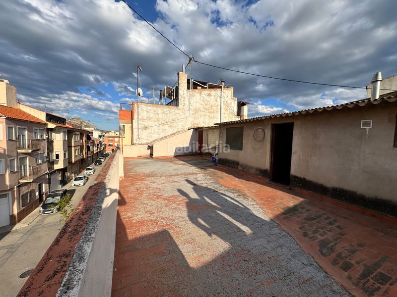 Foto 44e6ba5f-4800-406d-992c-8f8b35fe39f6. Casa amb xemeneia calefacció aparcament a Calasparra