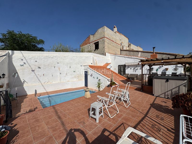 Foto 74915ef2-8a93-4c08-8c39-23802dc4e2b8. Casa amb xemeneia aparcament piscina a Cehegín