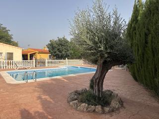 Chalet in Cehegín. ? precioso chalet en venta muy equipado y legal piscina jardines