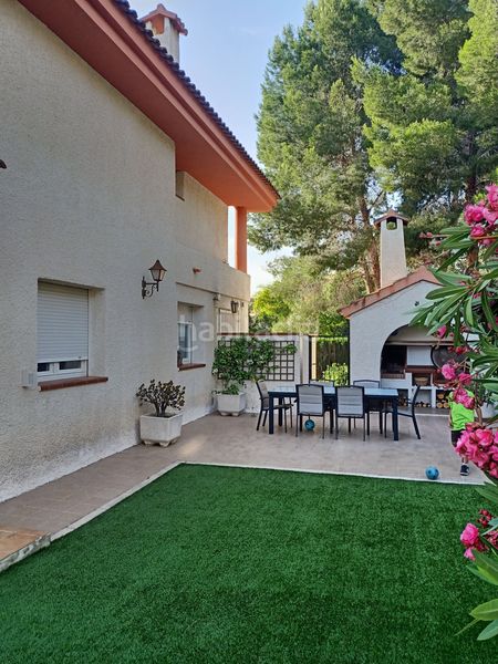 Foto d59ff5b0-5ea0-42e2-92bc-59fd580569b6. Chalet en Centro Molina de Segura