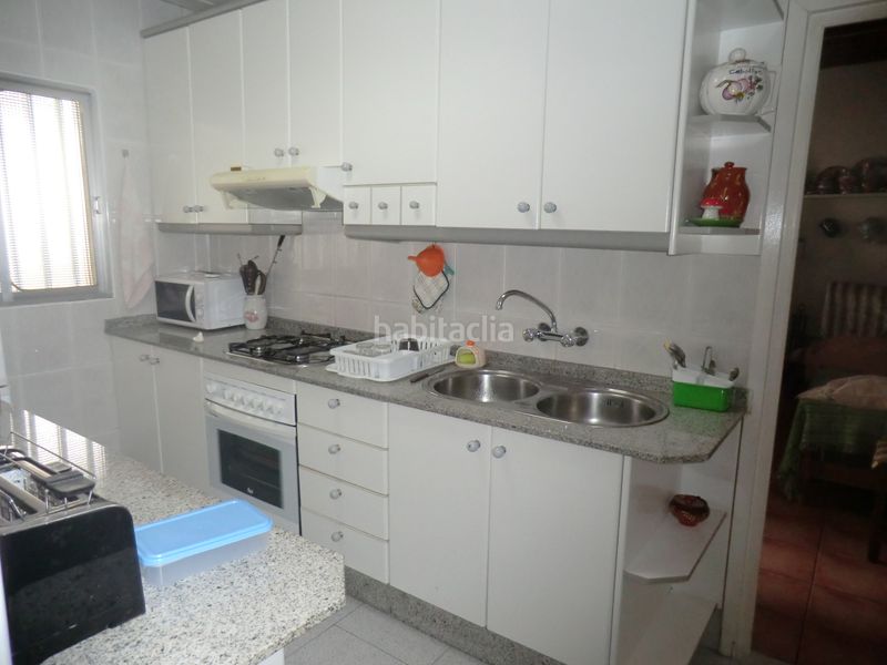 Foto f1af9144-7566-4624-8983-34589d6712cf. Casa amb xemeneia a San Benito - Patiño Murcia