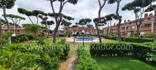 Reihenhaus  Carrer de calafell