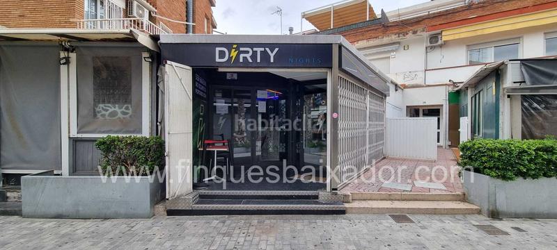 Foto c51b7f05-6045-4c82-9221-b729f84567dc. Trapasso locale commerciale con riscaldamento in Lluminetes Castelldefels