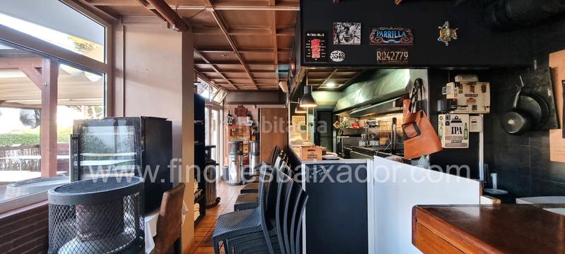 Foto dda9585b-2309-458c-88a6-72dd9adbb415. Pas-de-porte local commercial avec chauffage dans La Pineda Castelldefels