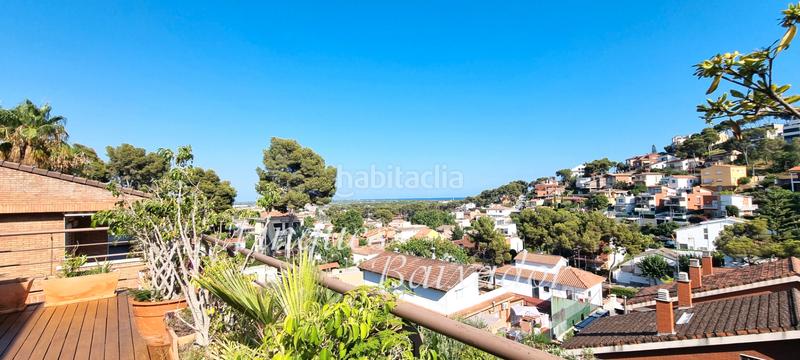 Foto 8a5642c6-83be-44a0-85ec-09a7e0d2d874. Casa en Montmar Castelldefels