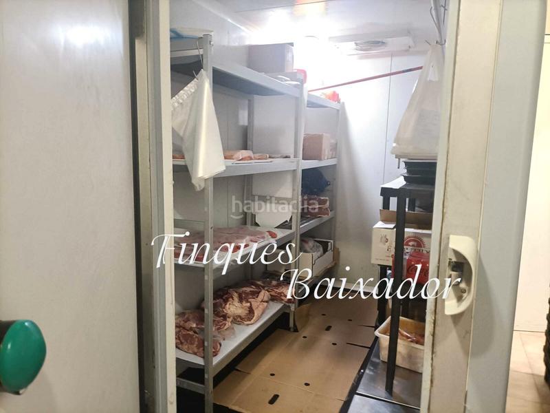 Foto 7f21a95b-c409-497c-9c33-8a556ea05dce. Traspaso local comercial ** ¡oportunidad! traspaso carniceria en funcionamiento ** en Gavà