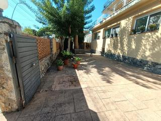 Appartement à Lluminetes. ¡¡ bonito apartamente en playa !!
