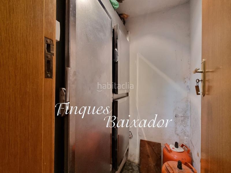 Foto 124e97bb-b2ce-49c3-9bb2-ec3bd675b34f. Transfer business premise in Bellvitge Hospitalet de Llobregat (L´)