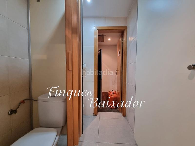 Foto 710752b3-d9e0-4445-8a72-64c75d11888d. Traspàs local comercial a Bellvitge Hospitalet de Llobregat (L´)