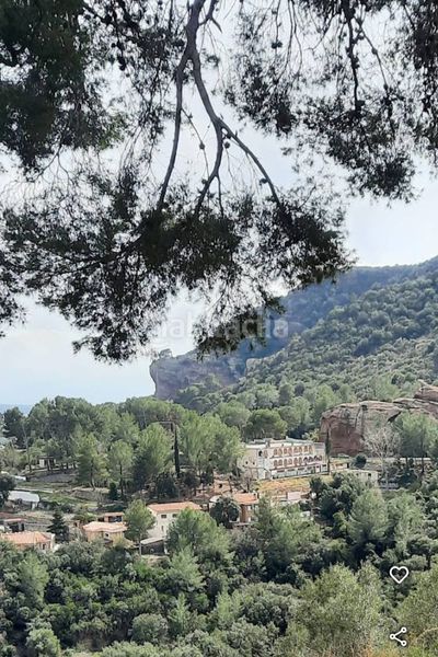 Foto c775420d-a171-4830-befc-ce754b04320b. Terreny residencial a Bruguers Gavà