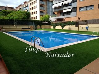 Duplex  Avinguda de la constitució. ¡amplio atico duplex con zona comunitaria con piscina y 2 plazas