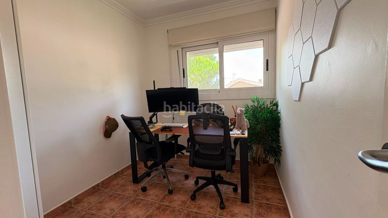 Foto 10a76647-7d2d-4a45-b5a1-f313d4070acd. Pis amb aparcament a La Pineda Castelldefels