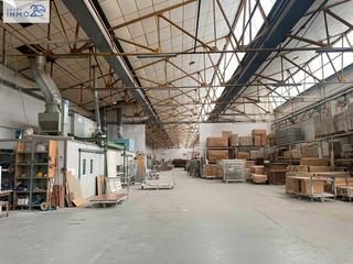 Nau industrial a Silla. Venta nave silla