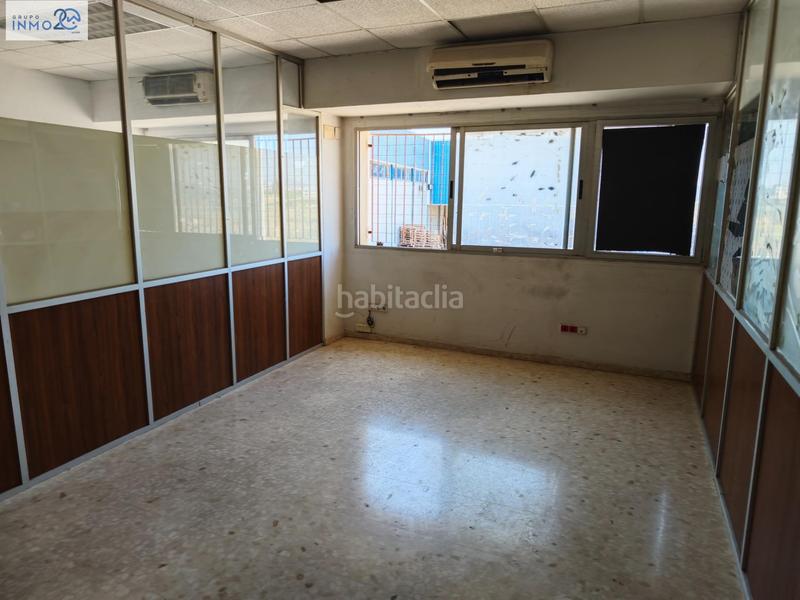 Foto 9019cd0f-9ee0-426b-bb19-c11a5b773587. Location bâtiment à usage industriel dans Beniparrell