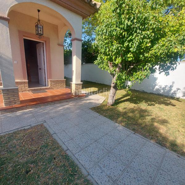 Foto 912f2eb0-101a-4fa4-85b0-bc60f3d06b3f. Location chalet avec cheminée chauffage parking piscine dans Chiclana de la Frontera