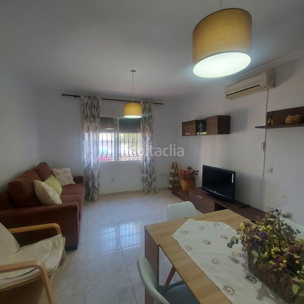 Foto eb64389c-1862-466a-a780-3cee9f58e268. Location chalet avec cheminée chauffage parking piscine dans Chiclana de la Frontera