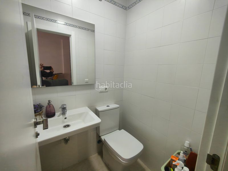 Foto e84fec64-1a83-49f7-b97a-fc583c08e7d6. Casa adossada a Camposoto - Gallineras San Fernando