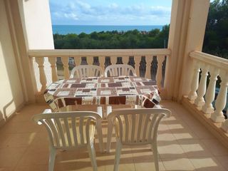 Apartamento en Calle alemania 143. Apartamento con vistas al mar