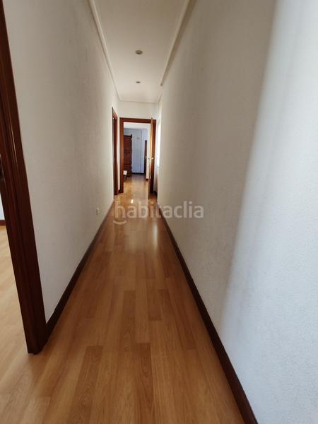 Foto 620d2bb7-eb09-4959-ae79-8e933c0759e5. Flat with heating in Carmelitas Salamanca