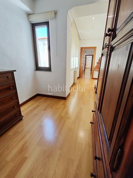 Foto c10ea7fb-d069-4724-9194-2894ba64f996. Flat with heating in Carmelitas Salamanca