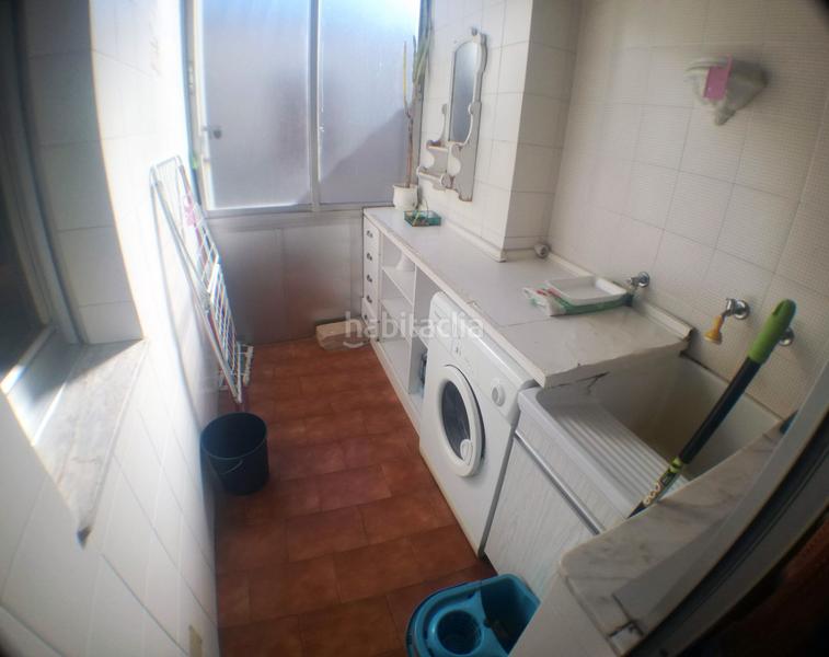Foto f9372f5d-de3d-4206-b429-ba23f9c33e00. Alquiler piso estudio en Centro Salamanca