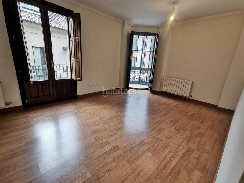 Foto 038a30b5-b0c2-4bf3-b313-e4674501a7ce. Rent flat with heating in Centro Salamanca