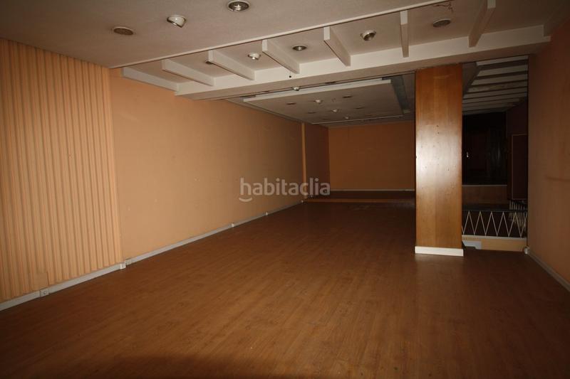 Foto d1245195-0be3-4344-8998-e847de74fd2f. Alquiler local comercial se alquila local en gran vía en Salamanca