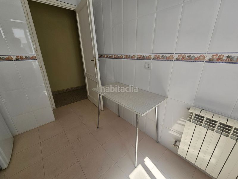 Foto fa1d2c98-5d34-418d-ae94-ee8fb890b3eb. Pis amb calefacció a Salesas Salamanca