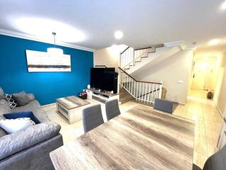 Semi detached house  Calle real