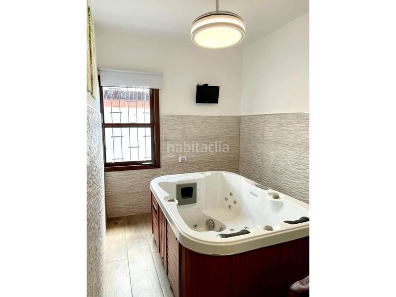 Foto d0206a80-4103-416e-802a-73910cf58a5f. Chalet mit parking in Llanos de Aridane (Los)