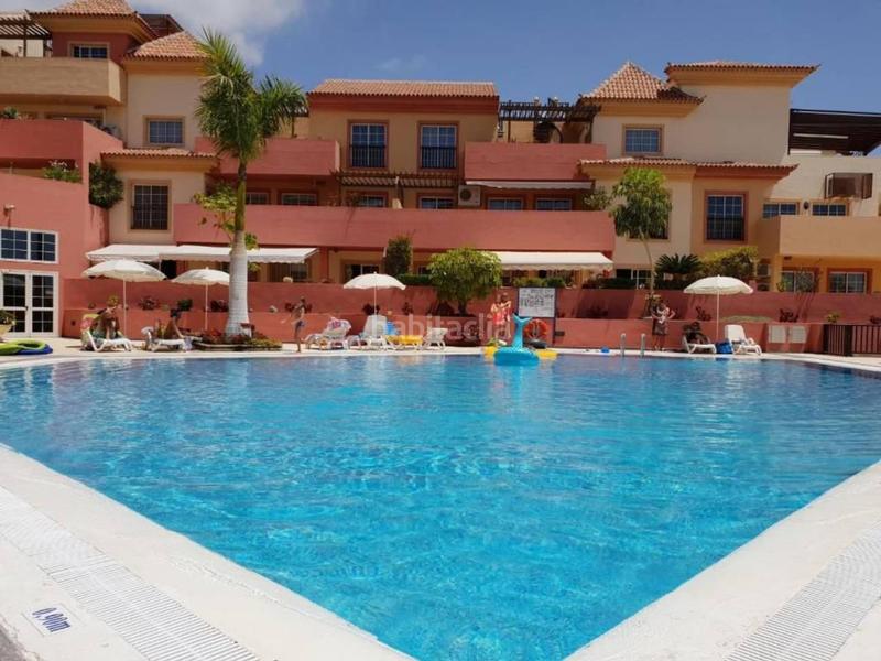 Foto bc6f51a6-0de6-40be-a446-fdd85fe431d2. Appartement avec piscine dans Playa del Duque Adeje