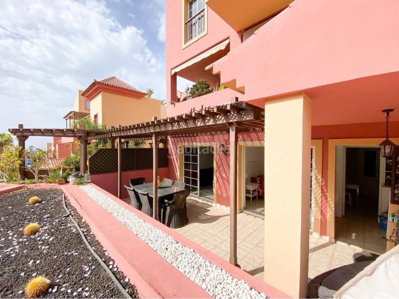 Foto cb6689fd-efd9-43c3-b614-9145fb166db0. Appartement avec piscine dans Playa del Duque Adeje