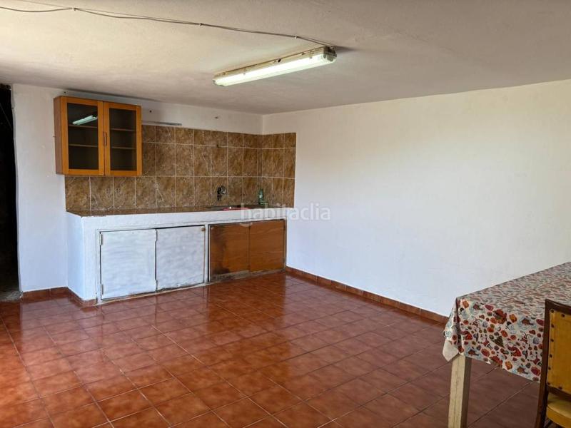 Foto c34e2173-71e9-440b-9e36-06483c318f64. Masia a calle zurrones 21 a Cruz de Tea Granadilla de Abona