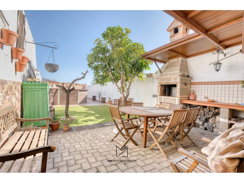 Foto 43b9a2a8-ad88-473c-9f45-8a45ee2e13c8. Casa bifamiliare con parcheggio piscina in Barranco Hondo Candelaria