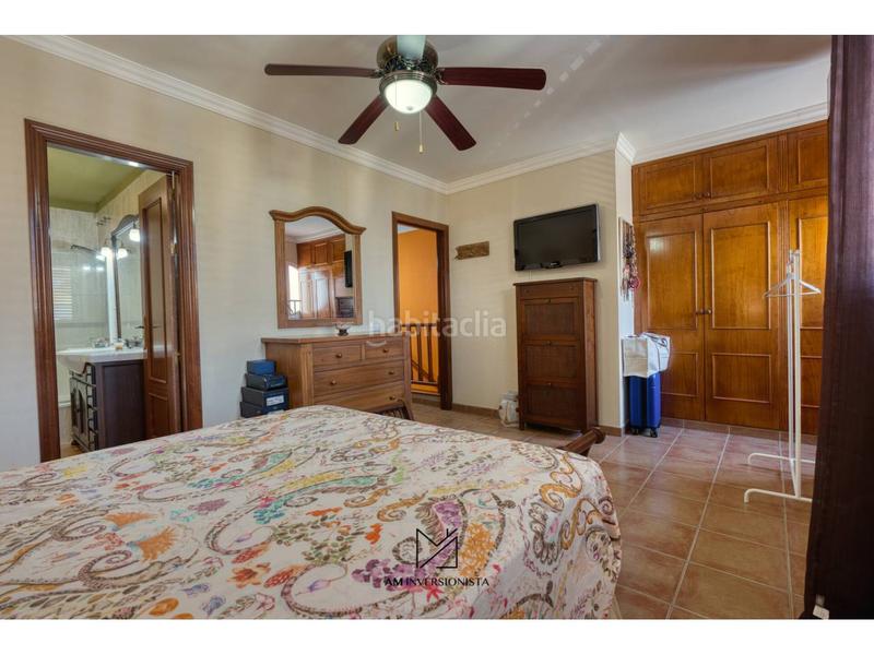 Foto 8214bbf2-ebde-49b0-8551-4625d0bb3ed1. Casa bifamiliare con parcheggio piscina in Barranco Hondo Candelaria