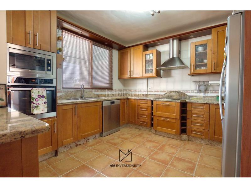 Foto efcc2113-9162-4ccb-921d-d73b94a81672. Casa bifamiliare con parcheggio piscina in Barranco Hondo Candelaria