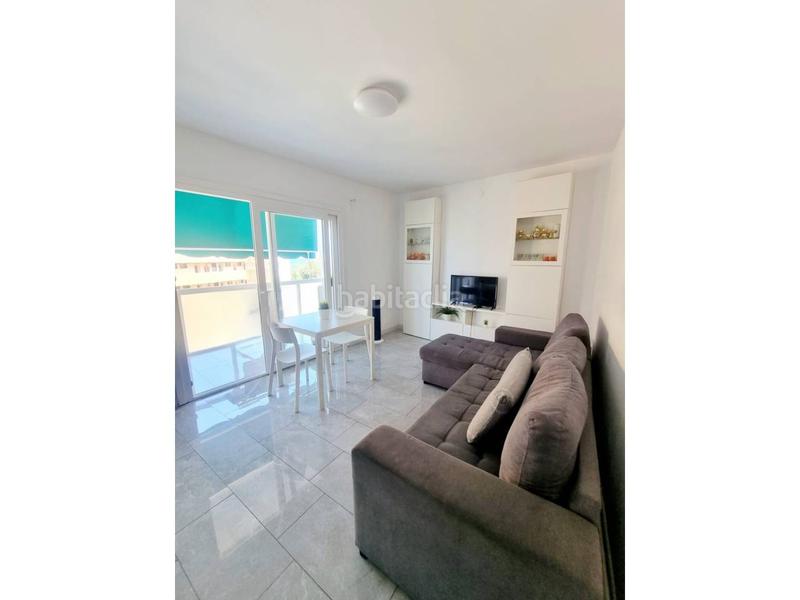 Foto 26408ec7-8936-48a3-b5d2-c5fed3ba290a. Appartamento in Playa de las Américas Adeje