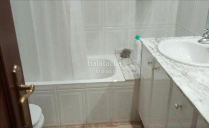 Foto b97244c8-ae8d-41b3-a1f2-13c947bddd4e. Casa amb calefacció aparcament a Nou Vendrell Vendrell (El)