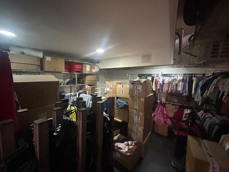 Foto e0ed419d-27a6-43da-b593-6ee7702e5a84. Alquiler local comercial negocio en traspaso en Centre Reus