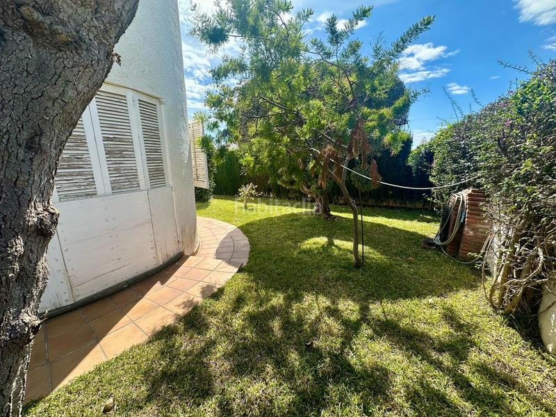 Foto ea6ecac8-b02e-4aac-8a45-dfffc0c1ba23. Chalet avec piscine dans Els Masos - Els Garrofers Coma-ruga