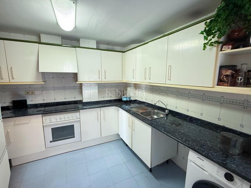Foto a83afa65-fac5-49c9-ae4e-97fa7be3835c. Piso en mossen jaume soler 23 piso de 3 habitaciones con terraza y piscina a 100 m del mar platja en Calafell