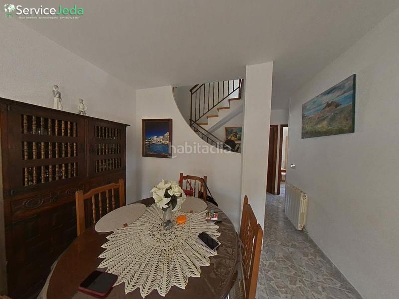 Foto 03f86126-1243-4289-8928-5069dd59ba07. Casa adossada amb calefacció aparcament a Albinyana