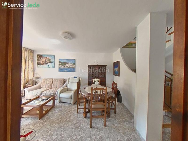 Foto b28d11a4-6db9-4440-a253-75f263f8fea5. Casa adossada amb calefacció aparcament a Albinyana