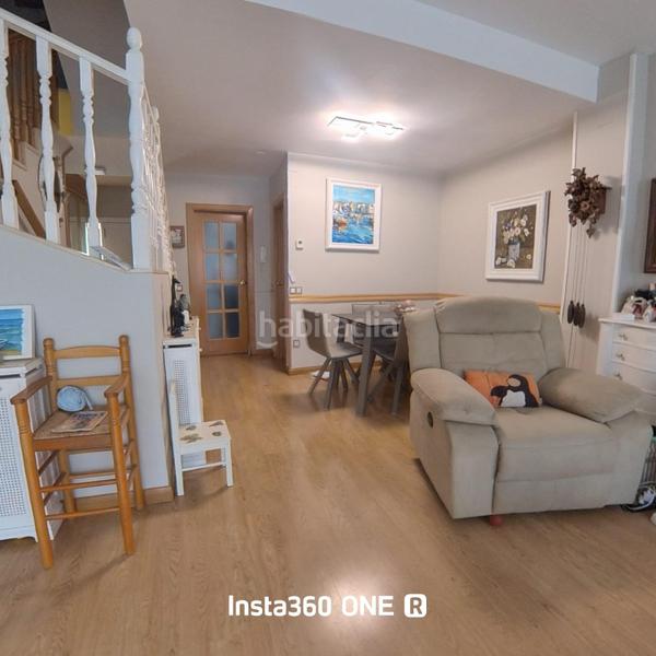 Foto 5fce727e-d10a-476f-8bb5-082ff4c788f8. Reihenhaus mit heizung parking pool in Coll Favà Sant Cugat del Vallès