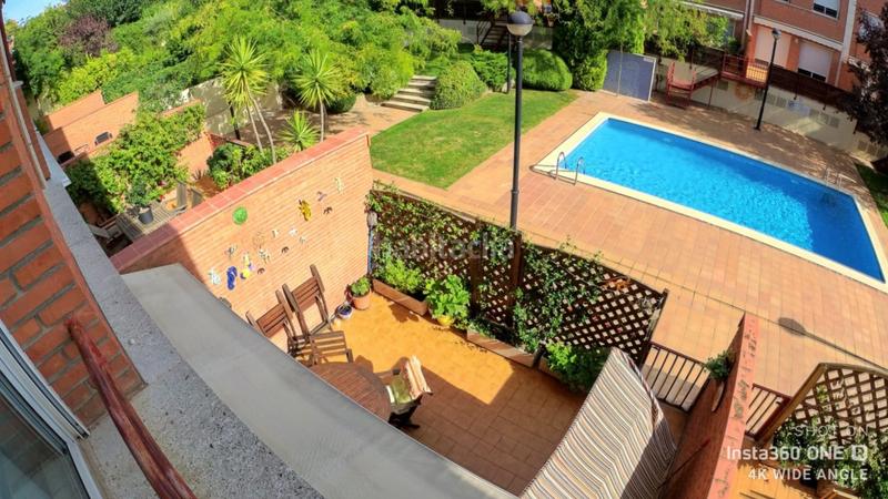 Foto a8b2e170-b720-4fe9-9d75-1e954c47ce5d. Reihenhaus mit heizung parking pool in Coll Favà Sant Cugat del Vallès