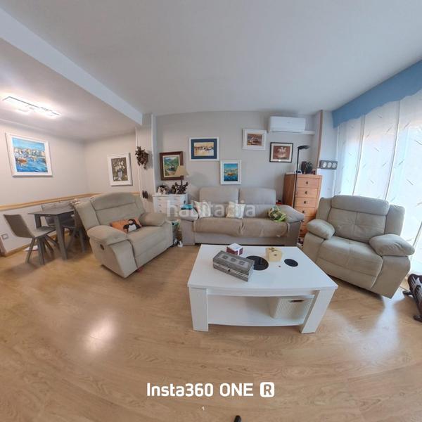 Foto b8f5e2f8-54be-4cf1-85ee-a06b4126b02b. Reihenhaus mit heizung parking pool in Coll Favà Sant Cugat del Vallès