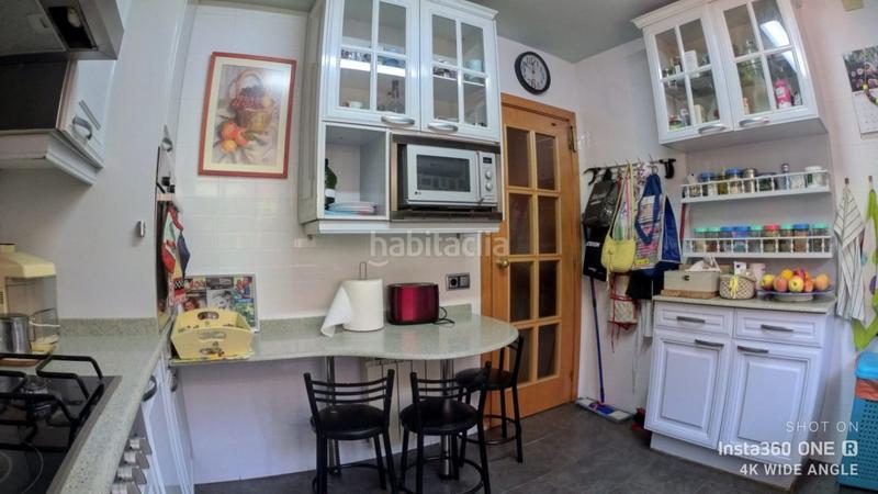 Foto ebd6bdfc-2c34-471f-8a15-dd930a612bf6. Reihenhaus mit heizung parking pool in Coll Favà Sant Cugat del Vallès