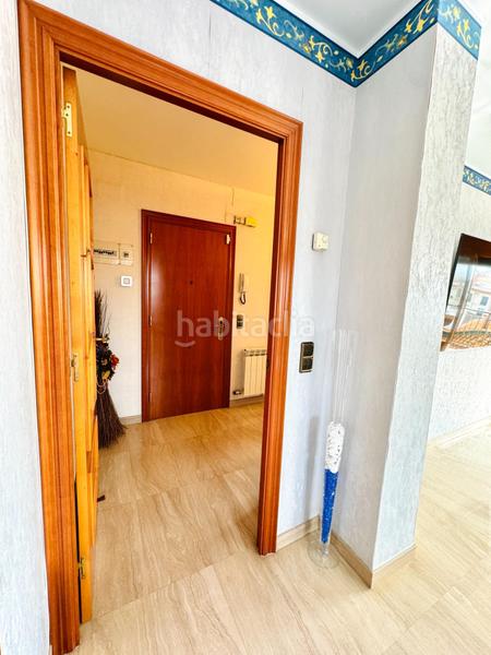 Foto 241229af-6f58-4991-8b30-351270807bc8. Flat with parking in Centre Vendrell (El)